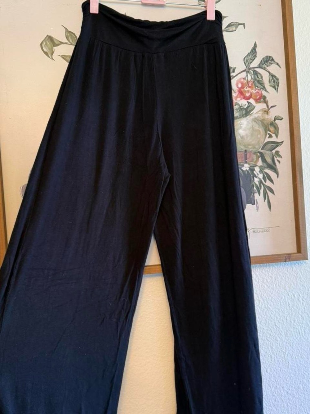 Black Wide-Leg Women’s Pants - Comfortable Everyday Fit- Soft & Flowy